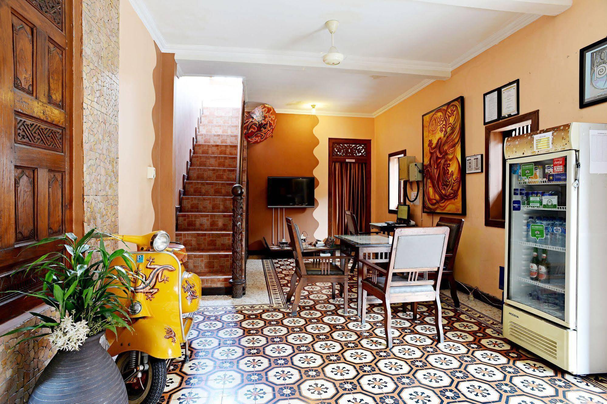 Zen Rooms Malioboro Sosrowijayan Wetan Γιογκιακάρτα Εξωτερικό φωτογραφία