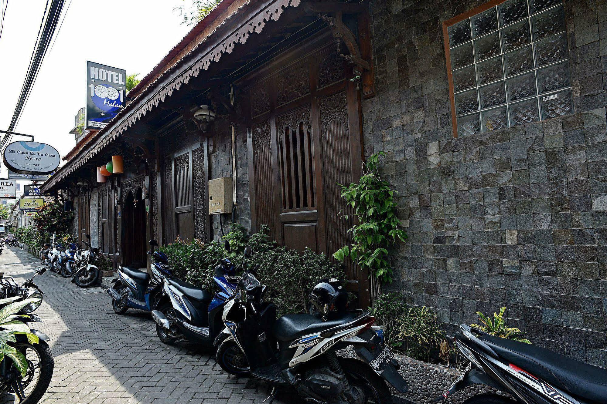 Zen Rooms Malioboro Sosrowijayan Wetan Γιογκιακάρτα Εξωτερικό φωτογραφία